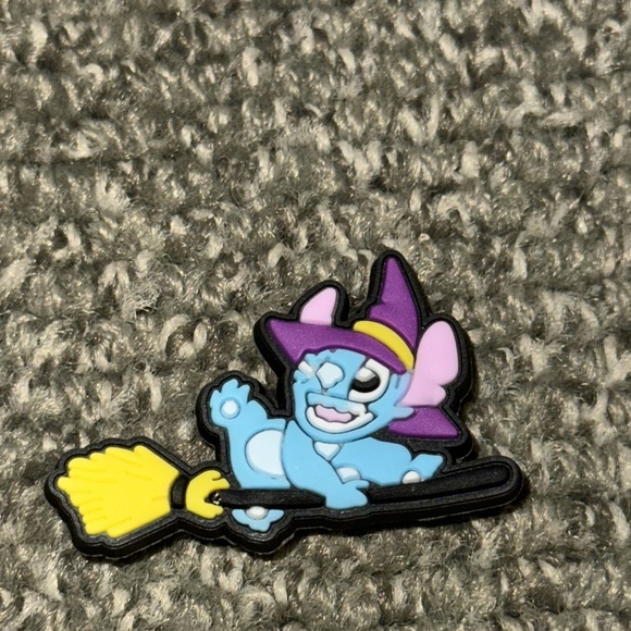 Random Cartoon Shoe Charm Jibbitz for Crocs & Shoes Adults & Children 12 Pk - Picture 4 of 16